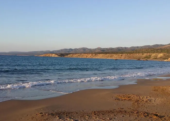 Maya's - Complimentary Airport Transport *