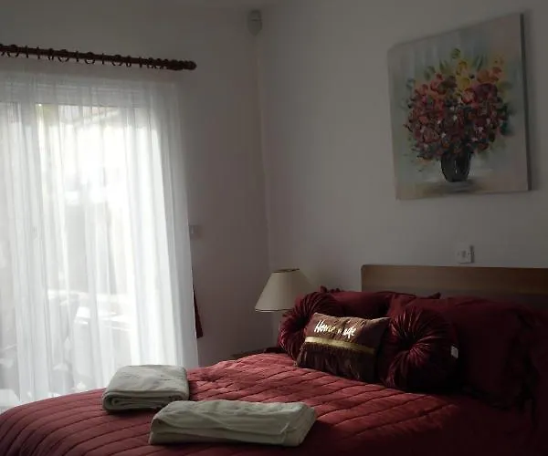 Apartmán Maya's - Complimentary Airport Transport Paphos