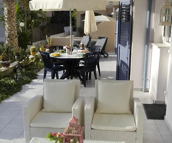 Maya's - Complimentary Airport Transport Apartmán *